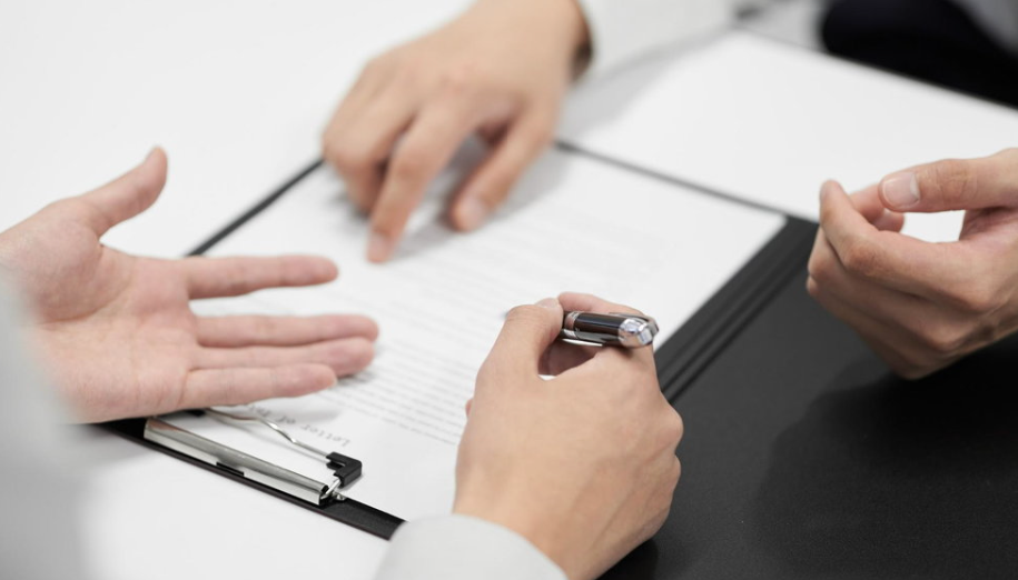 大阪の探偵は株式会社ピ・アイ・オ